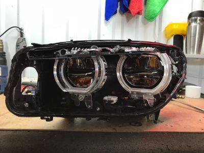 BMW 5 GT, ремонт запотевания фары - фото 4