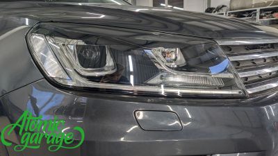  Volkswagen Touareg FL, замена ксеноновых линз на светодиодные Aozoom A17 + ремонт дневного ходового огня - фото 10