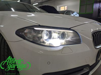 BMW 5 F10, замена ксеноновых линз на светодиодные Aozoom A4 + глубокая шлифовка стекол фар - фото 7