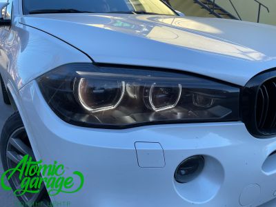 BMW X5 F15, замена штатных ангельских глазок на многорежимные, ромбовидные - фото 2