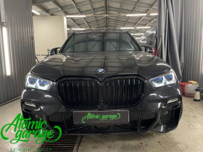 BMW X5 G05, покраска масок фар в черный мат и нанесение лазерной гравировки  - фото 18