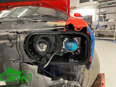 Dodge Сhallenger, установка 2 комплектов светодиодных линз: Aozoom A4 и GTR - фото 3