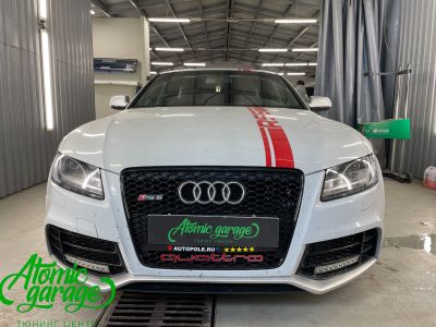 Audi RS 5, устранение запотевания + замена стекла фары  - фото 5