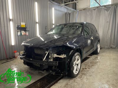 BMW X5 G05, оклейка кузова цветной виниловой пленкой Bruxsafol Matt Commando Green CC 4176 - фото 5