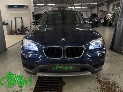 BMW X1 e84, установка светодиодных линз Aozoom a17 + установка светодиодных колец ДХО  - фото 7