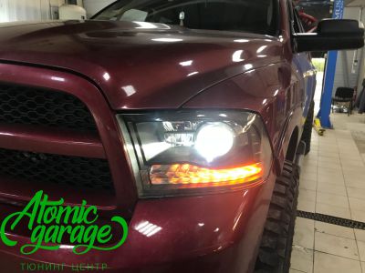 Dodge Ram 1500, замена линз Optima Pro + бегущие поворотники - фото 17