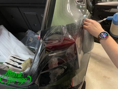Skoda Karoq, тонировка фонарей - фото 5
