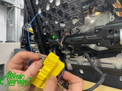 Toyota Land Cruiser Prado 150 3-й рестайлинг, замена сидений на комфортные от BMW 7 f01 - фото 11