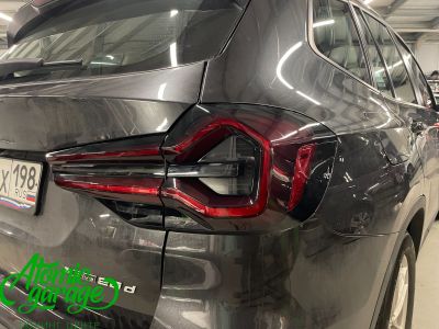 BMW X3 G01, замена фонарей в стиле LCI  - фото 5