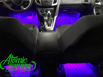 Ford Focus 3, установка линз Bi-led Optima Adaptive + RGB подсветка ниш ног - фото 18