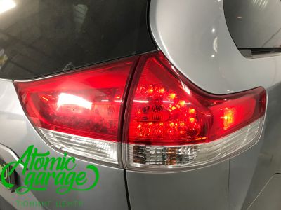 Toyota Sienna, светодиодный тюнинг фонарей - фото 3