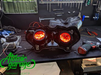 Мотоцикл Suzuki Tl1000r, установка линзы Diliht Tendel + Devil Eyes + гравировка линз - фото 8