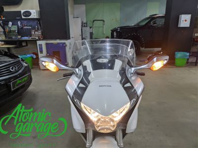 Honda VFR, установка 3 светодиодных линз Diliht Novem + тюнинг задних фонарей - фото 2