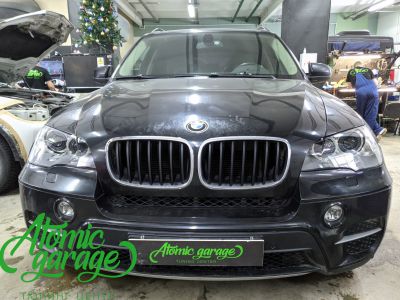 BMW x5 e70 рестайлнг, замена линз на светодиодные Aozoom A4+ + замена стекол фар - фото 7