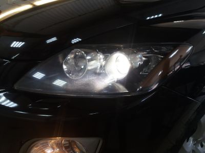 Mazda CX-7, замена штатных линз на Optima Pro + лампы дхо-поворот - фото 3