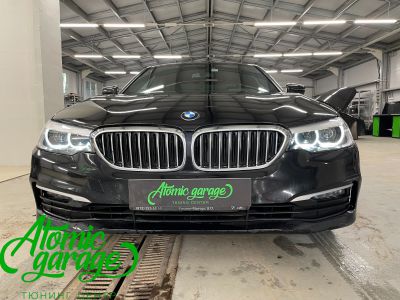 BMW 5 G30, ремонт кольца ДХО + полировка стекол фар  - фото 5