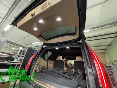 Cadillac Escalade 4, контурная подсветка салона Ambient Light - фото 12