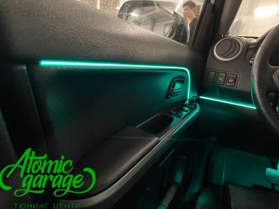 Suzuki Grand Vitara, контурная подсветка салона Ambient Light - фото 8