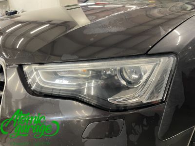 Audi A5 8T, установка светодиодных линз Aozoom A17 + покраска масок в черный мат  - фото 4