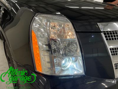  Cadillac Escalade 3, замена ксеноновых линз на светодиодные Aozoom A3 + восстановление стекол фар - фото 10
