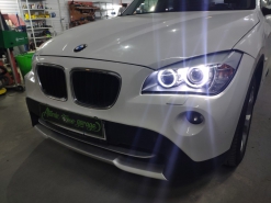 BMW X1 E84, замена линз на Hella 3R + новые кольца