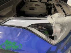 Hyundai Creta, замена полиуретановой пленки на стеклах фар