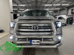 Toyota Tundra Gen2, замена галогеновых линз на светодиодные Aozoom А13 