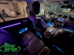 Lexus GX460, контурная подсветка салона + подсветка карманов дверей и ниш ног 