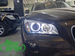 BMW X1 E84, установка светодиодных линз Aozoom Dragon + angel eyes + восстановление стекол